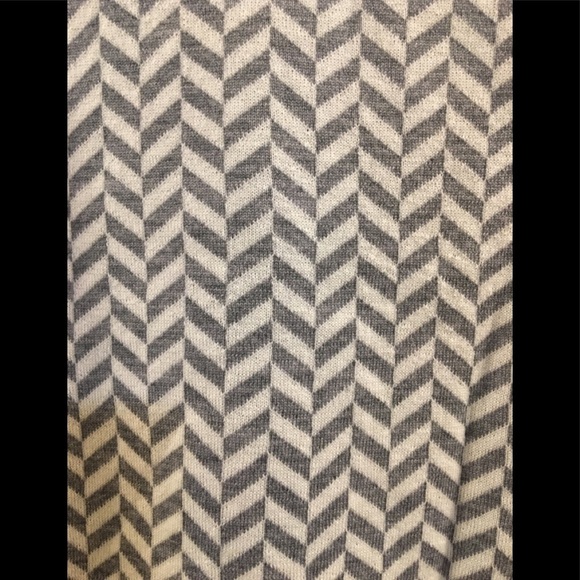 Brooks Brother Chevron Crewneck Pullover Sweater p1 - Picture 10 of 10